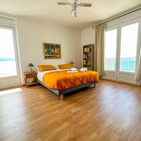 Apartamento Martina - Seafront Balcony Spacious - By Tgb