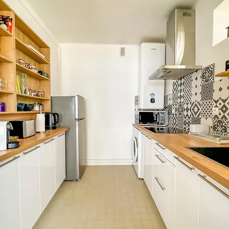 Apartamento Martina - Seafront Balcony Spacious - By Tgb